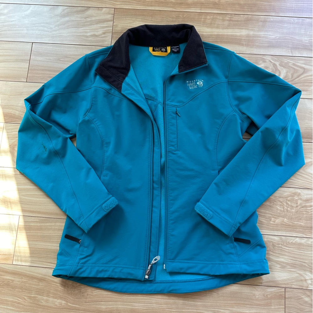 Mountain Hardware rain jacket